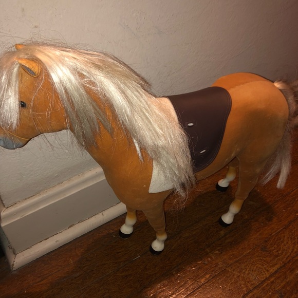 american girl palomino horse